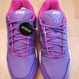 NWT PRINCE T22 LITE WOMEN'S TENNIS SHOES SIZE 8